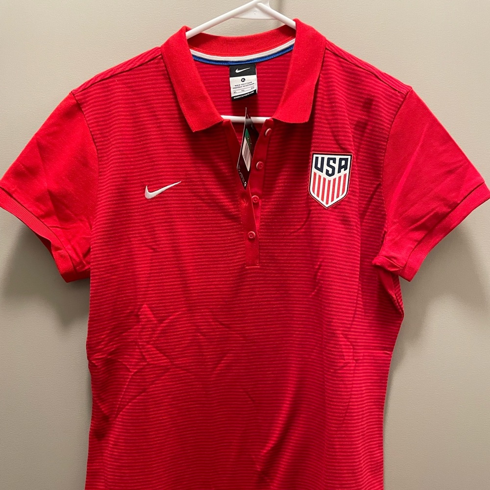 Women’s USA polo- Size XL